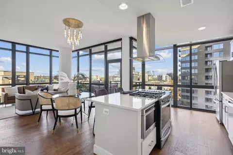 2000 Clarendon Blvd #505, Arlington, VA 22201
