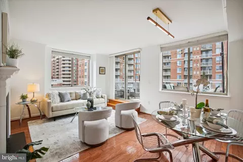 3835 9th St N #907E, Arlington, VA 22203