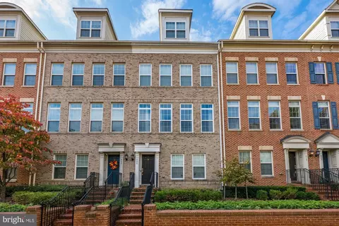 408 N George Mason Dr, Arlington, VA 22203