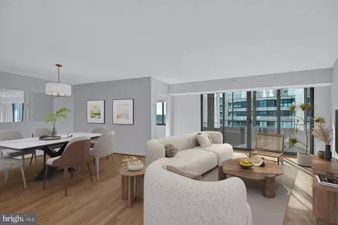 1300 Crystal Dr #1508S, Arlington, VA 22202