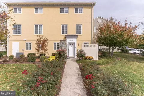 4187 S Four Mile Run Dr #C, Arlington, VA 22204