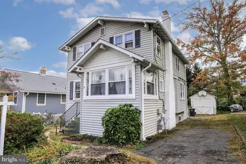 304 N Edgewood St, Arlington, VA 22201