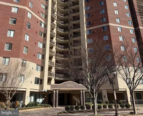 901 N Monroe St #508, Arlington, VA 22201