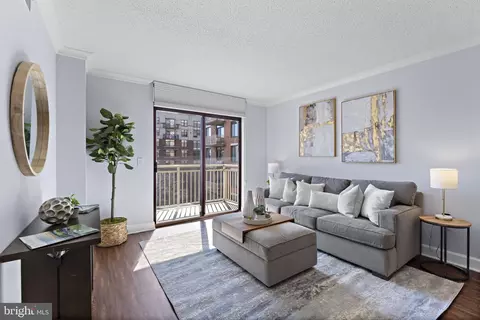 1201 N Garfield St #601, Arlington, VA 22201