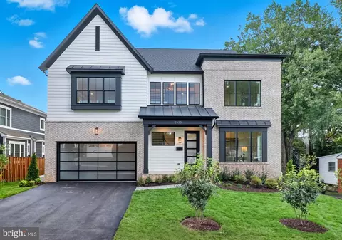 2830 N Tacoma St, Arlington, VA 22213