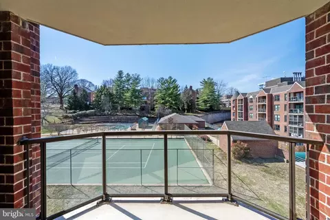 2100 Langston Blvd #428, Arlington, VA 22201