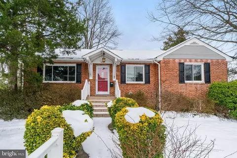6576 Williamsburg Blvd, Arlington, VA 22213