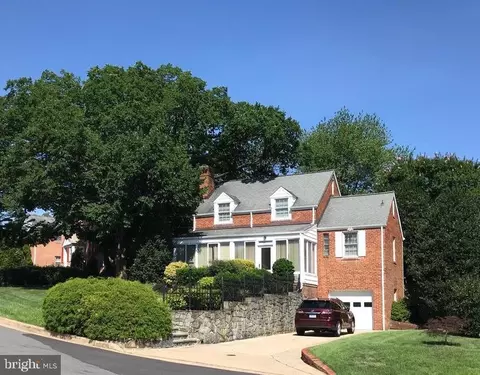 6201 18th Rd N, Arlington, VA 22205