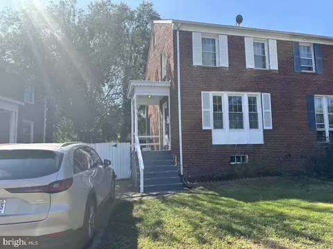 2610 S Troy St, Arlington, VA 22206