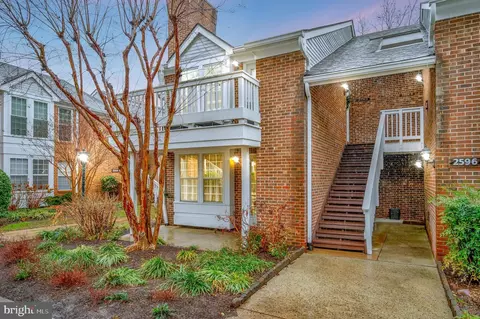 2596 S A S Arlington Mill Dr #1, Arlington, VA 22206
