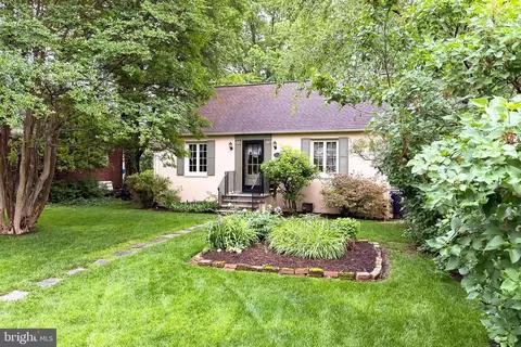 3810 6th St S, Arlington, VA 22204