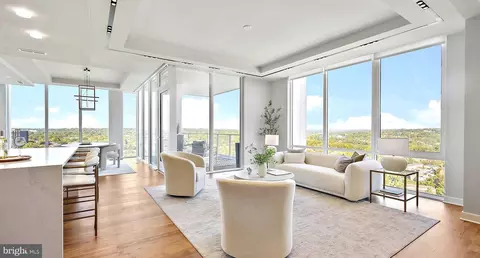 1781 N Pierce St #2201, Arlington, VA 22209
