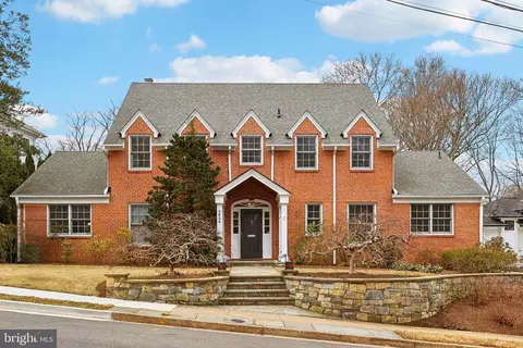 3624 N Nelson St, Arlington, VA 22207