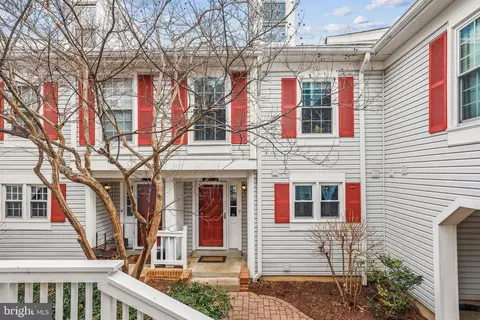 2915 S C S Woodstock #3, Arlington, VA 22206