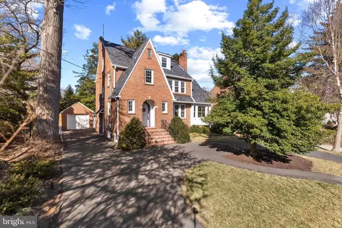 4903 Washington Blvd, Arlington, VA 22205