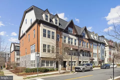 1338 S Quinn St, Arlington, VA 22204