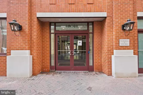 1201 N Garfield St #509, Arlington, VA 22201