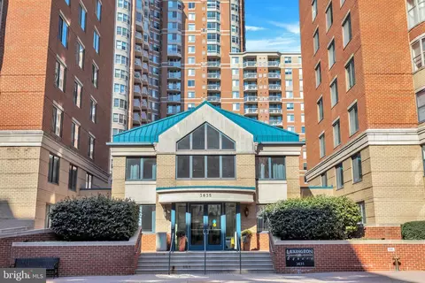 3835 9th St N #805E, Arlington, VA 22203