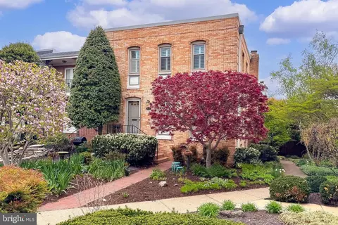 3117 14th St S, Arlington, VA 22204