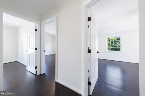 2822 Lorcom Ln, Arlington, VA 22207 photo 23