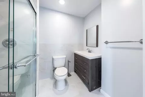 2822 Lorcom Ln, Arlington, VA 22207 photo 38