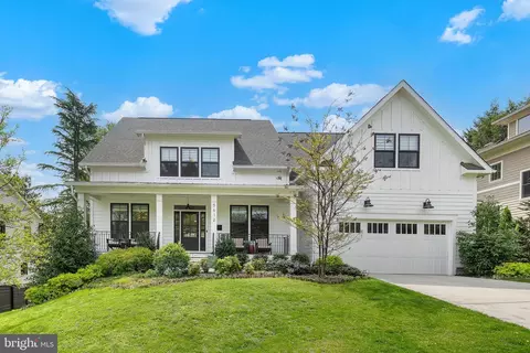 5612 Williamsburg Blvd, Arlington, VA 22207