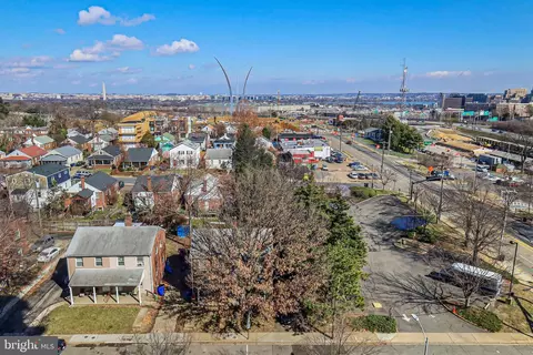 925 S Orme St, Arlington, VA 22204