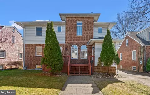 4822 25th Rd N, Arlington, VA 22207