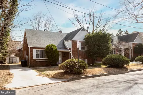 1815 N Barton St, Arlington, VA 22201