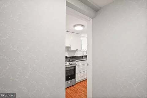 2811 Franklin Rd, Arlington, VA 22201 photo 31