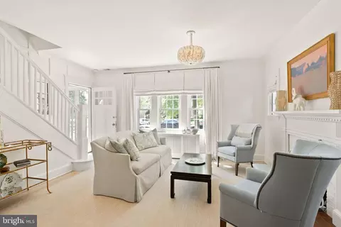 2811 Franklin Rd, Arlington, VA 22201 photo 7