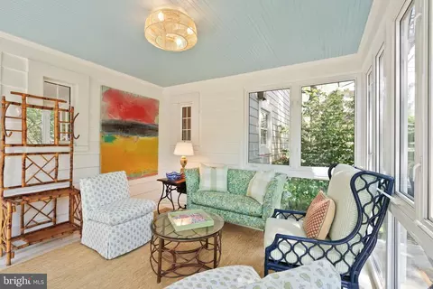 2811 Franklin Rd, Arlington, VA 22201 photo 5