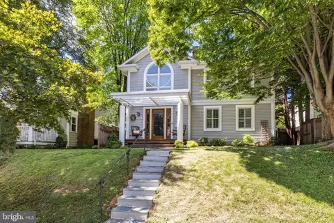 1918 N Madison St, Arlington, VA 22205