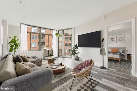 3600 S Glebe Rd #427W, Arlington, VA 22202