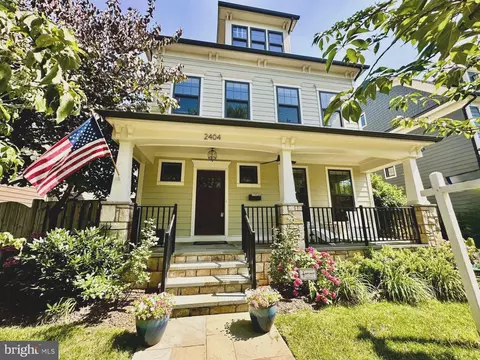 2404 16th St N, Arlington, VA 22201