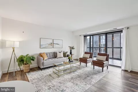 1600 N Oak St #1601, Arlington, VA 22209