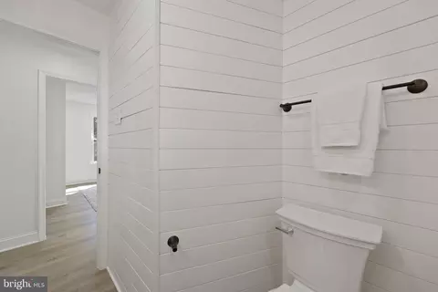 3700 Lorcom Ln, Arlington, VA 22207 photo 13