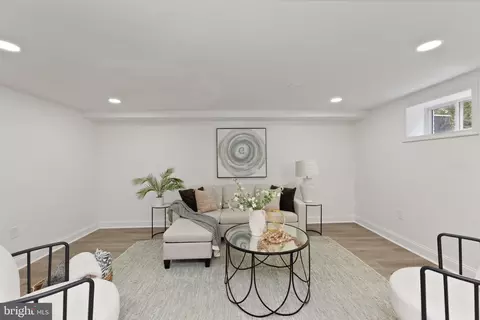 3700 Lorcom Ln, Arlington, VA 22207 photo 31