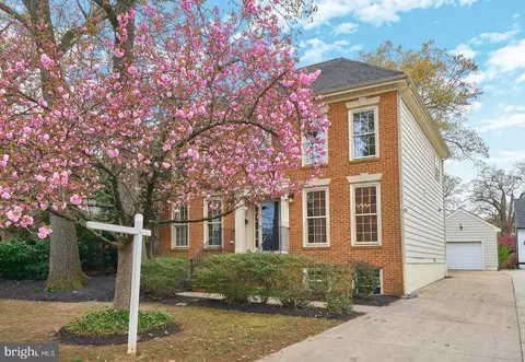 108 N Jackson St, Arlington, VA 22201