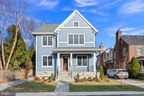 1619 N Edgewood St, Arlington, VA 22201