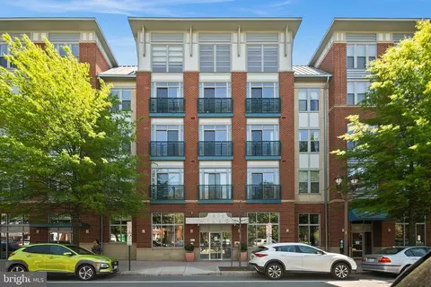 1800 Wilson Blvd #321, Arlington, VA 22201