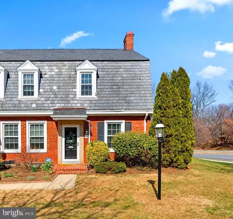 4101 32nd Rd S, Arlington, VA 22206
