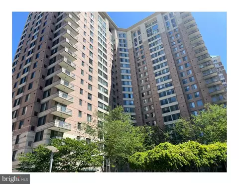 851 N Glebe Rd #321, Arlington, VA 22203