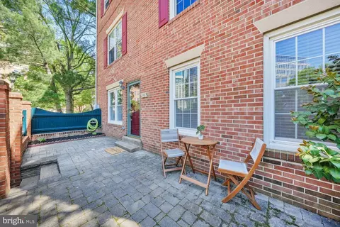 746 N Vermont St, Arlington, VA 22203