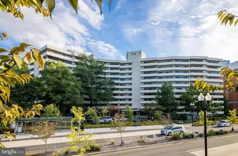 5300 Columbia Pike #T-12, Arlington, VA 22204