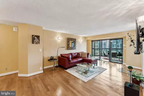 1600 N Oak St #1416, Arlington, VA 22209