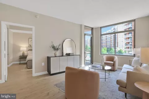 3600 S Glebe Rd #321W, Arlington, VA 22202