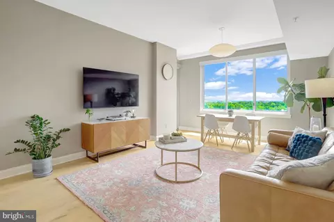 1020 N Highland St #1112, Arlington, VA 22201