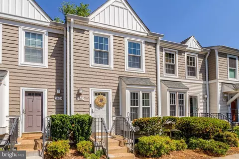 3907 9th Rd S, Arlington, VA 22204