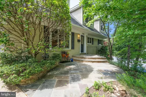 3500 Military Rd, Arlington, VA 22207